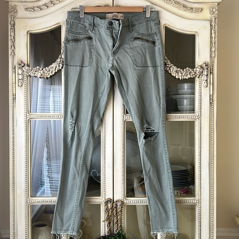 Hollister Jeans